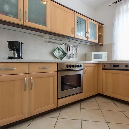 House Paolo 2264 בית נופש *