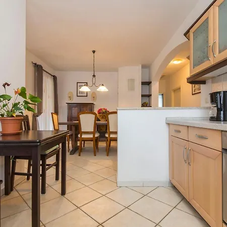 House Paolo 2264 בית נופש *