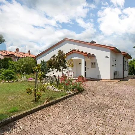 House Paolo 2264 Ferienhaus *